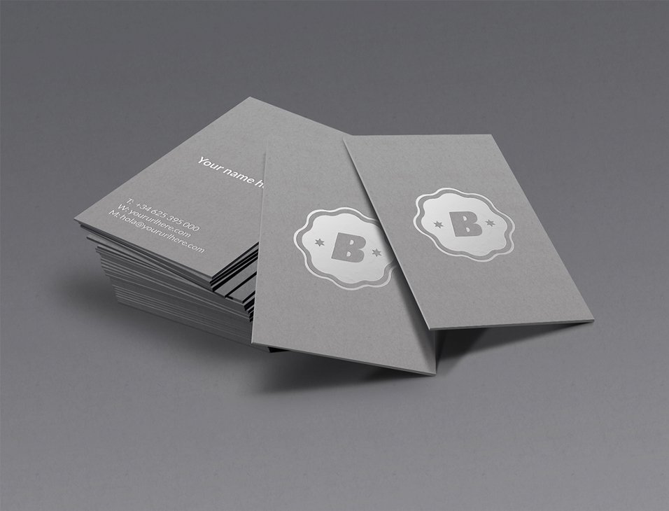 Download 25+ Free Vertical Business Card Mockups PSD Templates ...